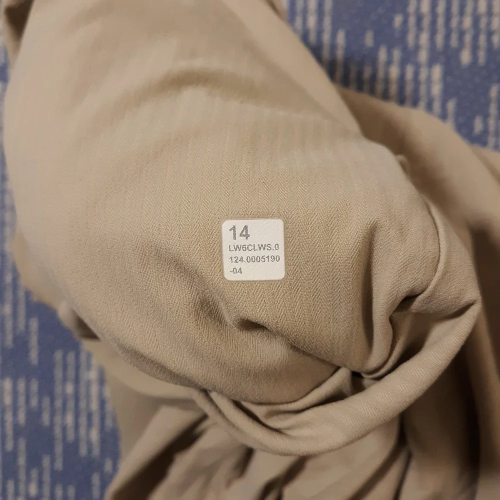 Lululemon Dance Studio Joggers Crop Pants Womens Size 14 Tan High Rise LW6CLWS